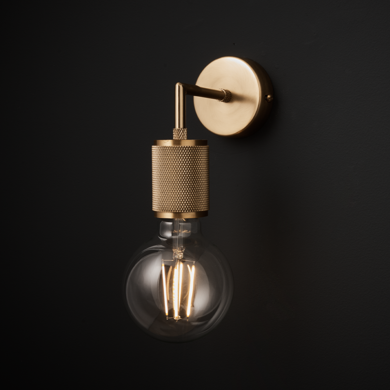 Knurled Edison Wall Light